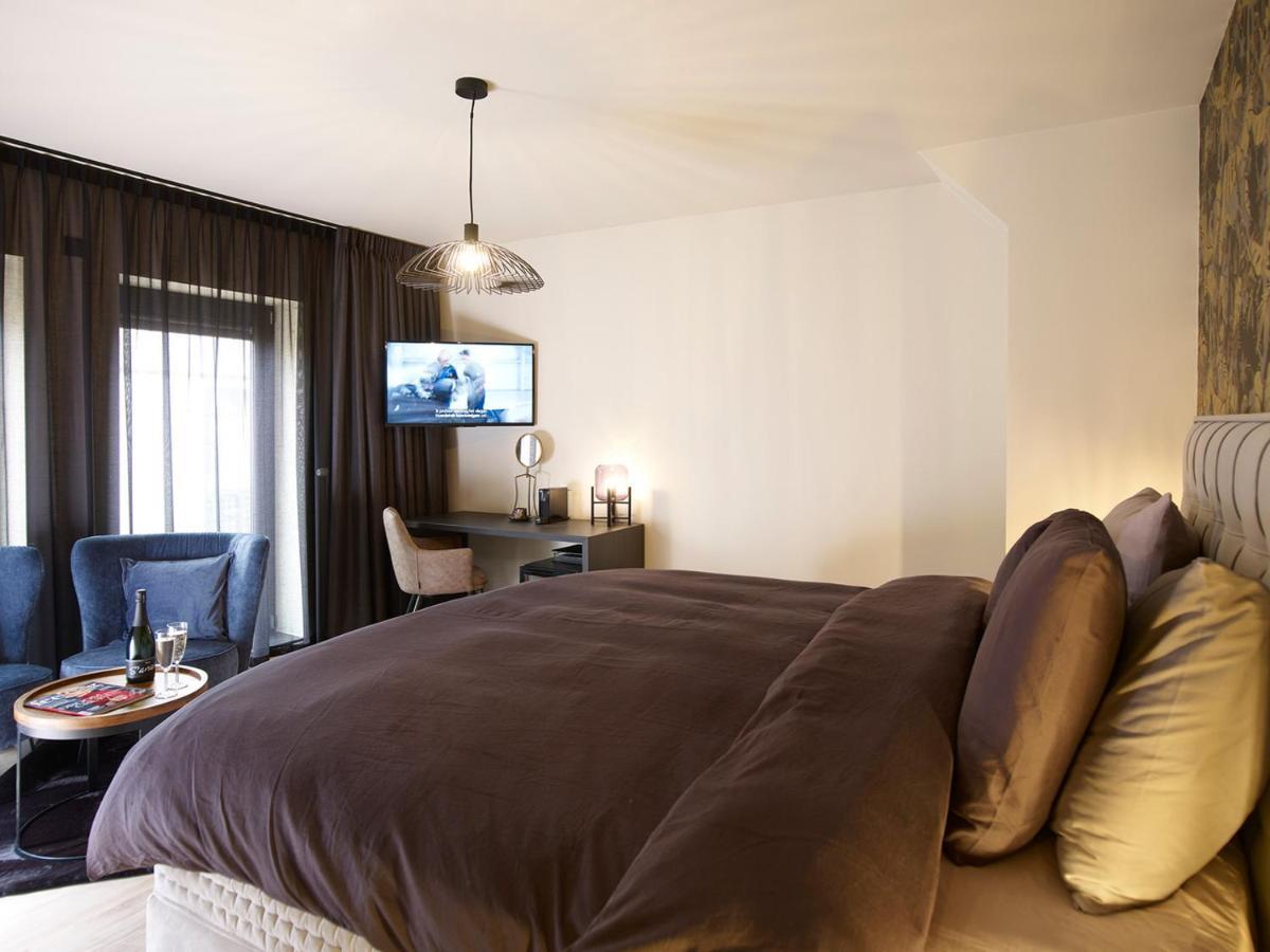 'T Vlyt Vakantiehuis-Wellness Bed & Breakfast Riemst Exterior photo
